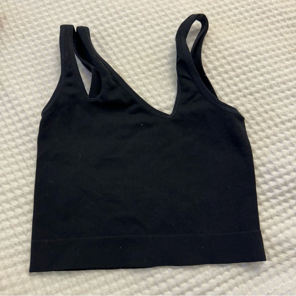 Black crop top